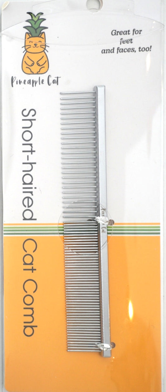 Short-haired cat comb