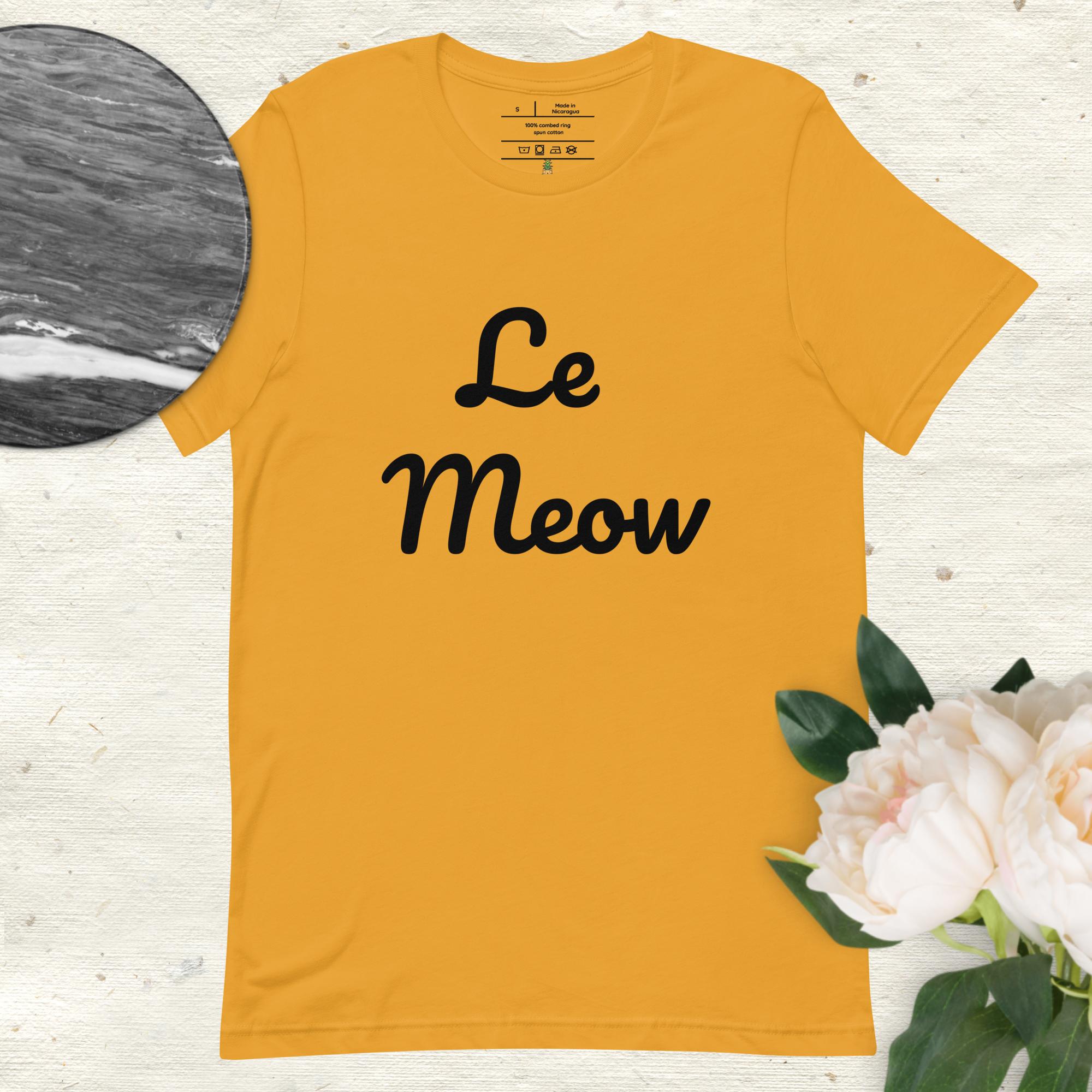 Le Meow Unisex t-shirt