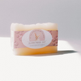 Load image into Gallery viewer, “Clean Pussy Cat” shampoo bar Aloe & Green Clover
